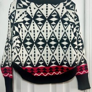 Double Zero Black and White Geometric Sweater